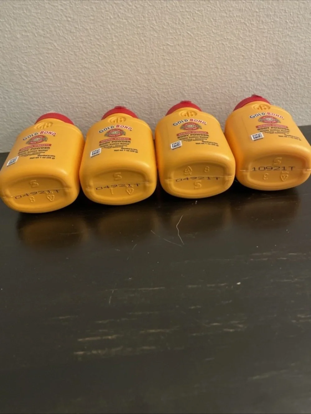 Gold Bond Medicated Original Strength Body Powder 1 oz., x4 With Talc